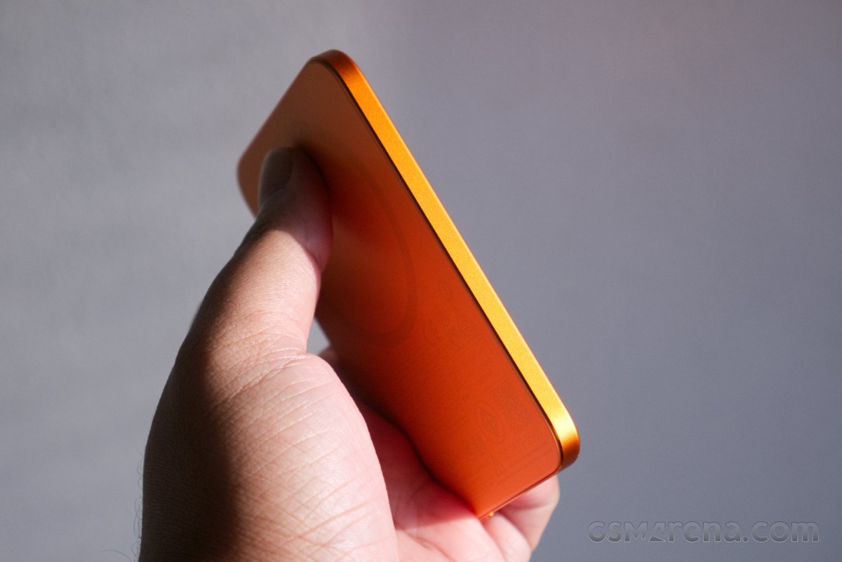 Évaluation de la banque d'alimentation magnétique ultra-mince Xiaomi 5000 15W