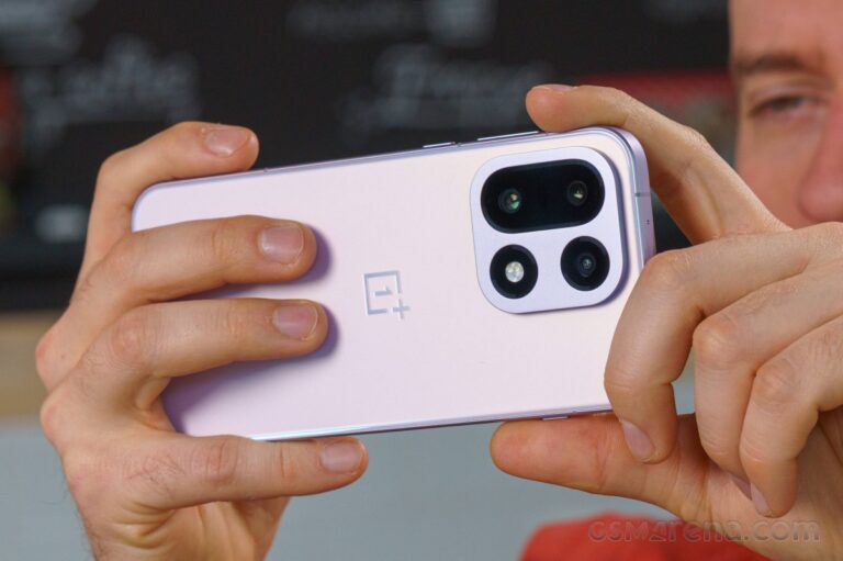 Ce sont les spécifications finalisées de l’appareil photo pour le OnePlus 16, affirme un pronostiqueur
