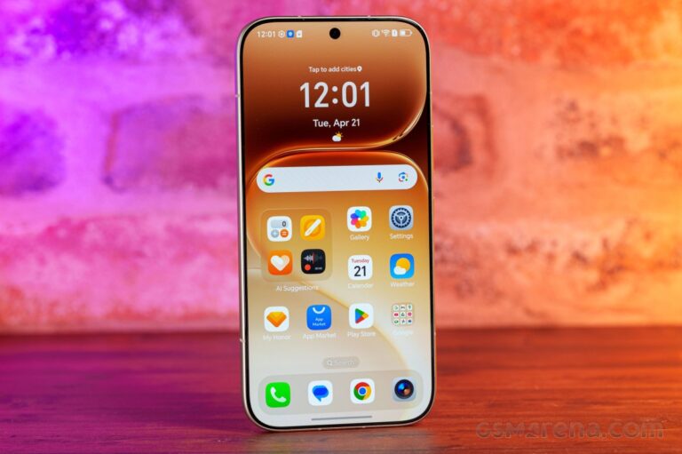Honor 700 Pro pour avoir un écran arrière