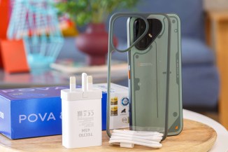 Déballage du Pova 8 Pro standard