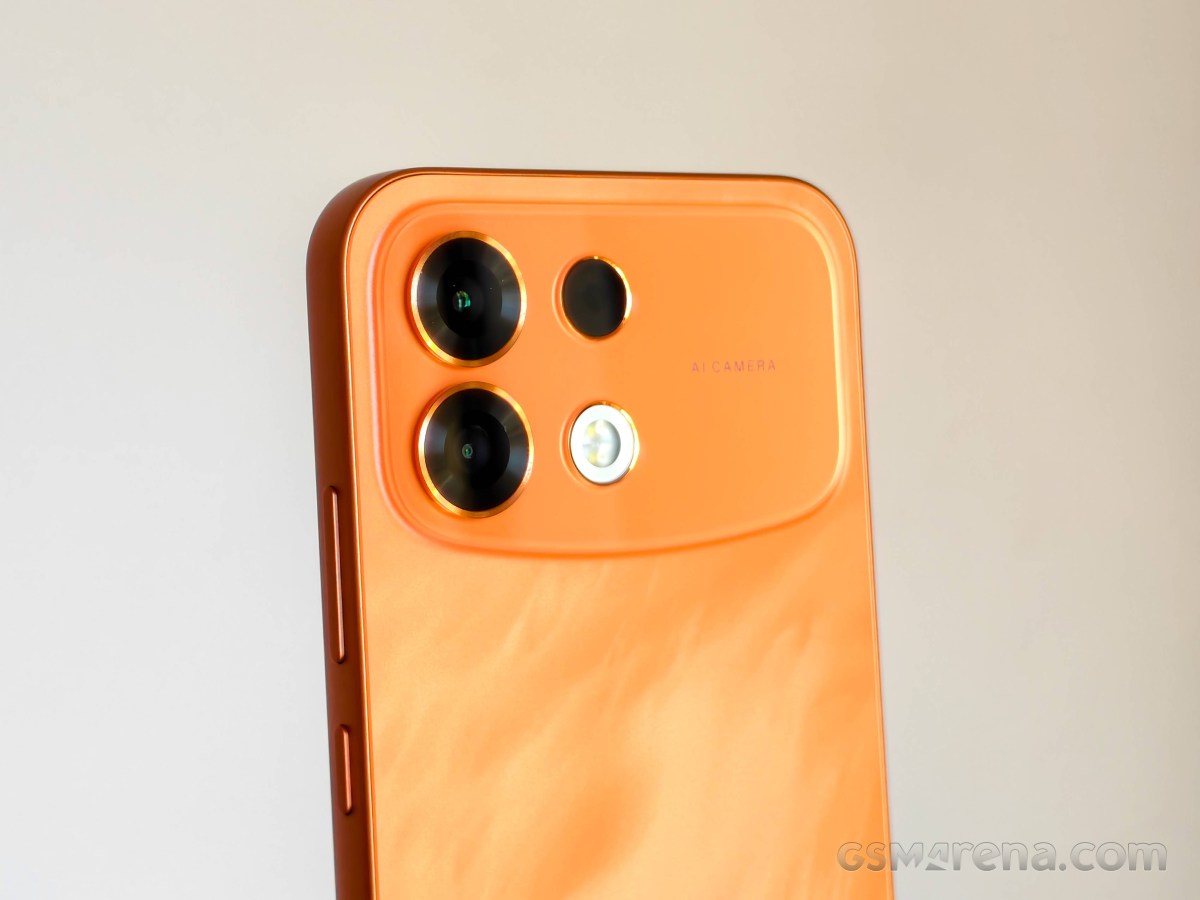 Oppo F35 Pro pratique