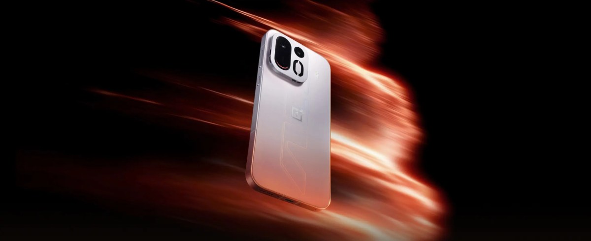 OnePlus Ace 7 et Ace 7 Pro annoncés en Chine avec des ventilateurs de refroidissement et des écrans 185 Hz